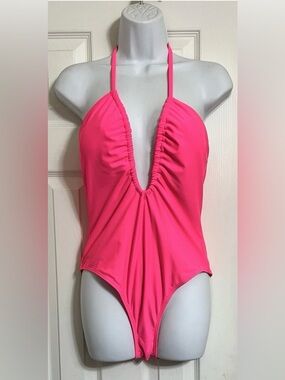 No Boundaries Jrs Size L 11-13 Hot Pink Ruched Deep V One-Piece Swimsuit NWOT